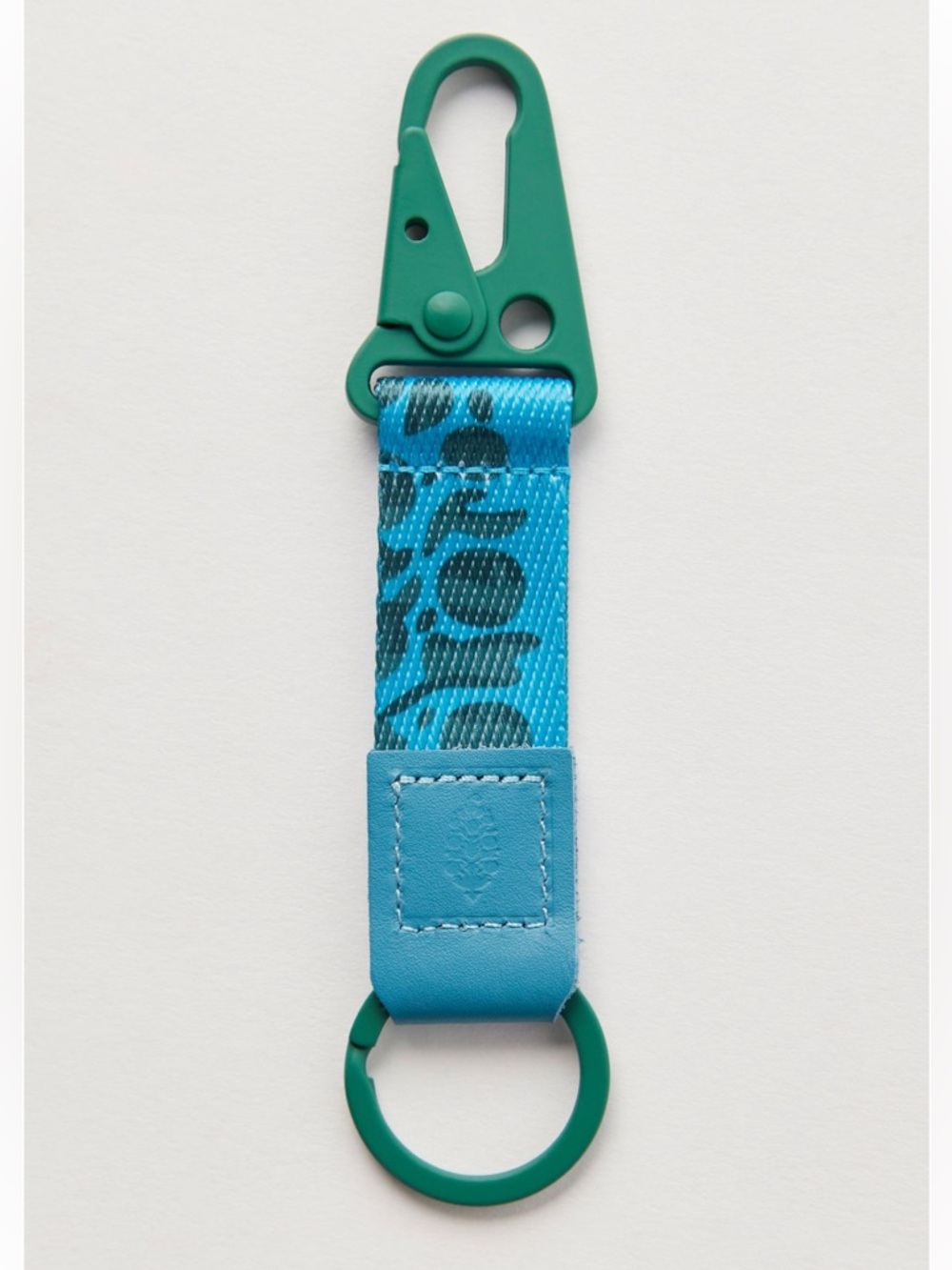 FP Movement x Thread Collab. Buti Keychain in Evergreen Pines One Size NWT